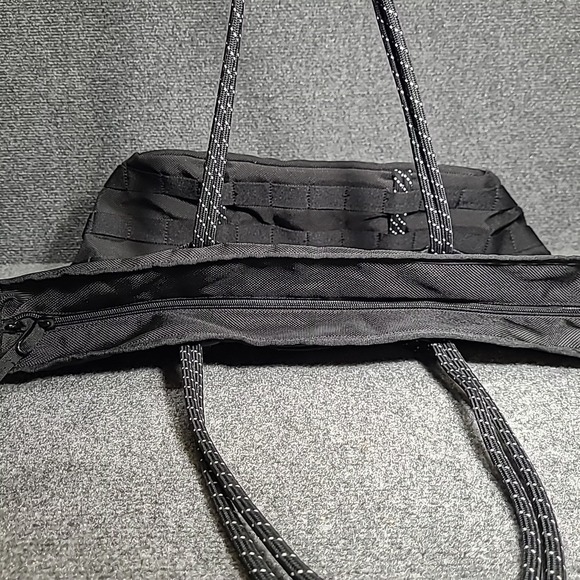 Nike AF-1 Tote Bag Black Winterized Issue Equipment Zip Gym High Viz Bag - Picture 8 of 11